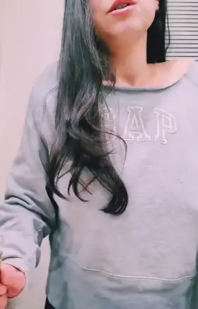 She bad and She knows😜💋(OC)