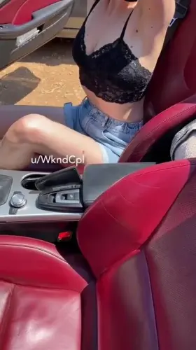 If the car doesn‘t have a top, I don‘t need one either, right? [F]