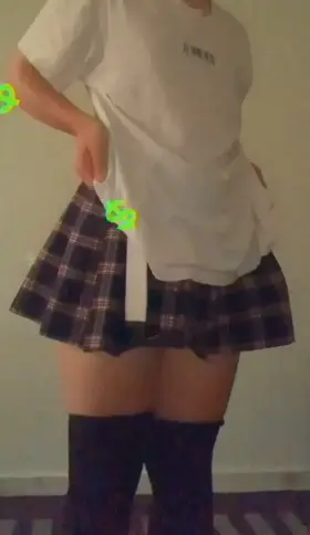 Sissy 18 Denmark kik = B1tch_DK i both sell videoes and pics for the horny ones or tell u how to jerk for free ❤️❤️