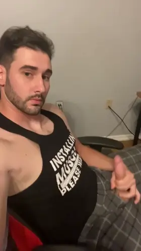 Im gaming so i need another pair of hands to handle this