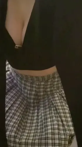 Will you taste my pussy if I asked nicely? (OC)kathii