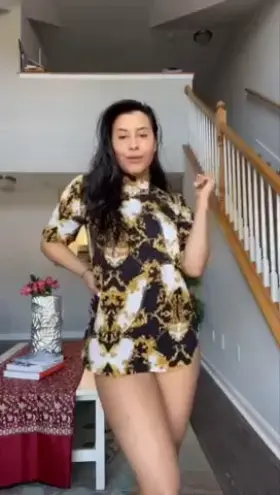 With a single slap I can take off my clothes, what can you do with that dick?