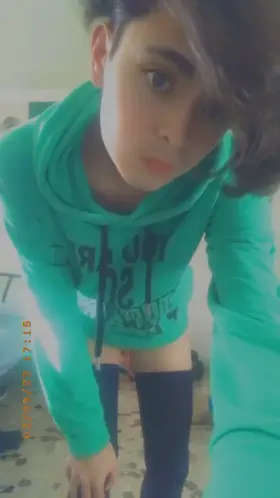 Would you make me your boy toy? 🤍