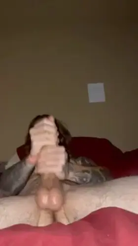 Dual wield? I prefer a 2H Greatsword