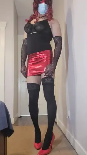 Desi cd in red heels and skirt