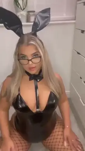 a 5 foot 1 fuckdoll