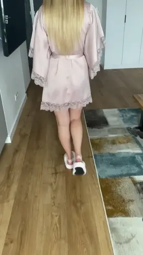 Would you fuck cosmetology student?