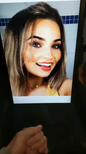 Moaning and cumming 14 shots on her face and tits kik: jayray9372