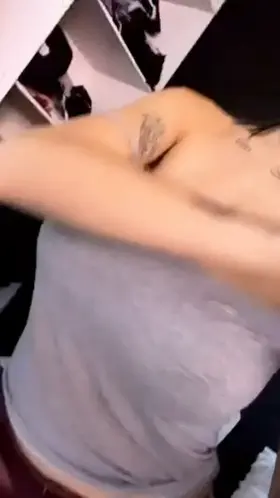 Reveal & Bouncy (More nudes in comments)