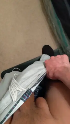 34M in search for his cougar, also my pants feel a bit tight rn