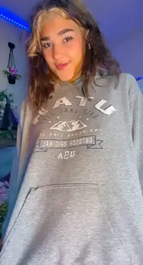 Need to let me tits breathe