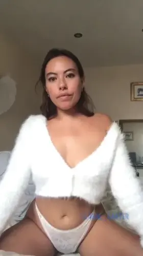 Do you like my sweater 🙃