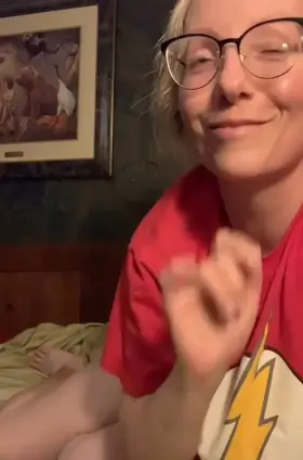 First post! I’ll make you orgasm in a flash! (42 f)