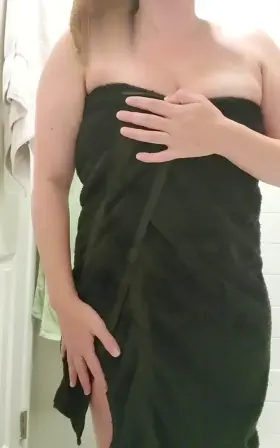 Oops i dropped my towel!