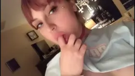 Love playing with my big tits while you watch😈