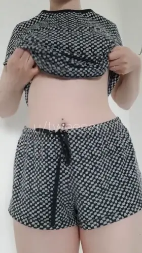 Sweet student with a naughty side 👩‍🎓💦 ✖️NO PPV✖️ 10 minute welcum vid & 💦 SALE 💦 or subscribe for FREE 😱 I actually reply 💕