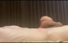 [19] My first shot always hits my face~