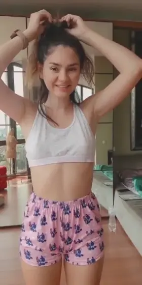 Hi dear☺ wanna put me in your pocket ?