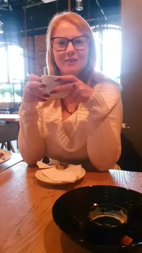 And here's a tip for the man who does the monitoring at this restaurant.