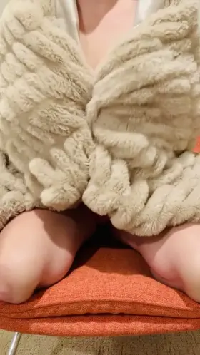 Hiding my all natural FFs f/33