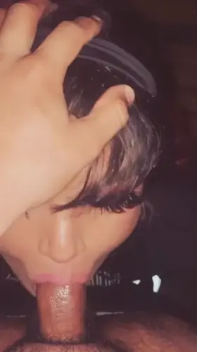 i think about servicing hung men 24/7 🤤 who wants to cum inside me next??