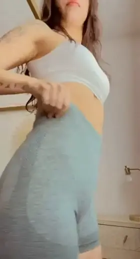 Just a slutty Persian mom that loves to fuck