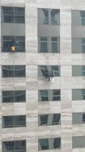 We truly admire this guys so we decided to brighten up their hard day at work! [GIF]