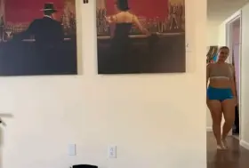 Hello there ☺️ pay attention to me 🥺 please