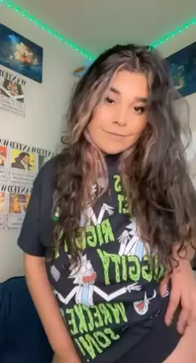 I hope you are into Latinas too🙈💓