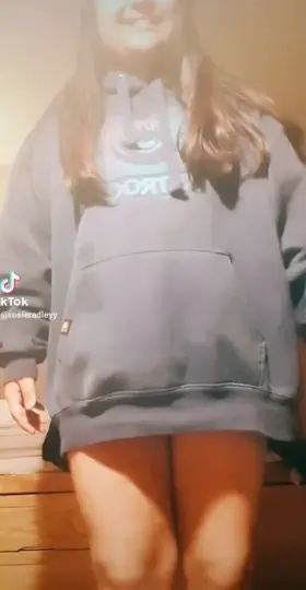 Do you like when I undress my 5ft body for you?