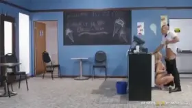 Kat Dior Gives Ice Cream Seller A Sneaky Blowjob