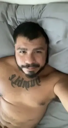 Who’s gonna sleep in with me?