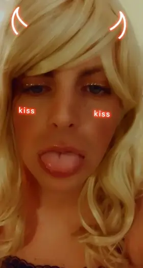 dummy thicc slut dolled up just to please you. I’m craving you 😋🤤