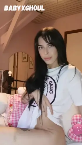 Daddy wake up i wanna play!