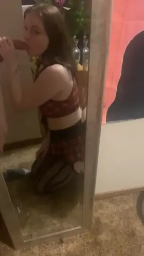 giving head is my favourite hobby 🤤