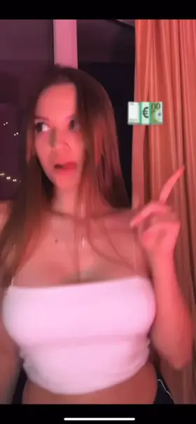 Kiss me hard and fuck me harder 💦