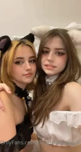 H4nnah With Friend - Check B3low