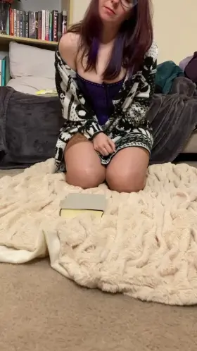 perfect sweater for the Halloween season