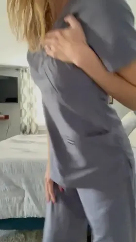 Mom, nurse, hotwife….triple threat😈