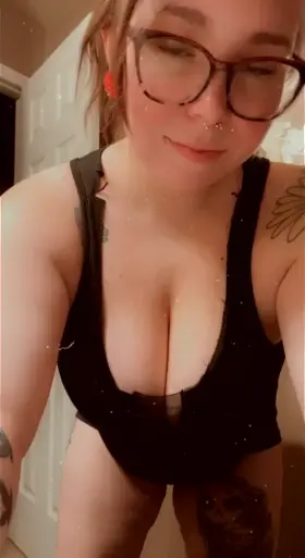 So sweaty from the gym… would you still lick me? 😏