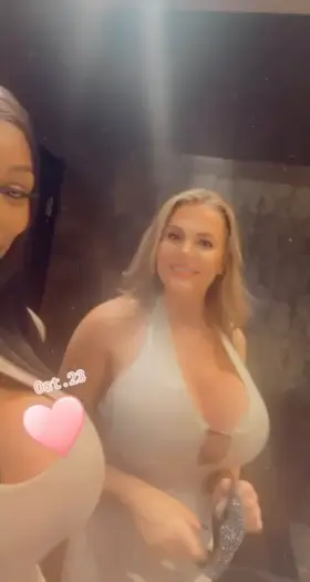 Jadore Jayanna and I partying in Vegas! Who wants to party with us?