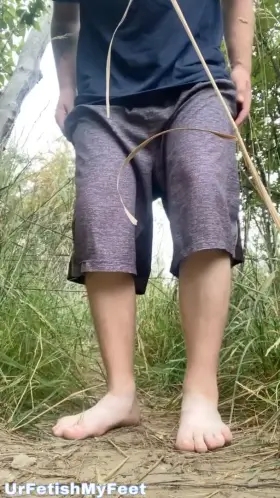 Cum on a hike 😁💦💦🍆