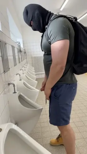 Piss Public Toilet