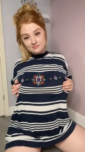 Hope you like my naked mom bod 😘