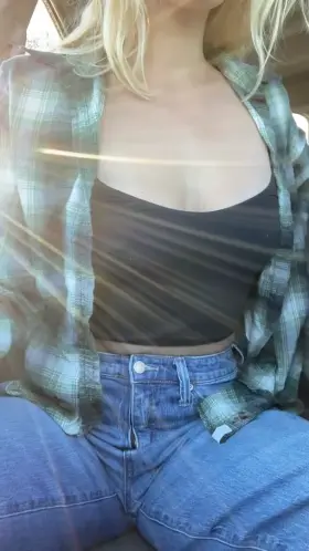 Wanna go on a coffee date? 😘