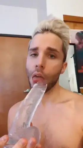 How do you rate the deep throat game?