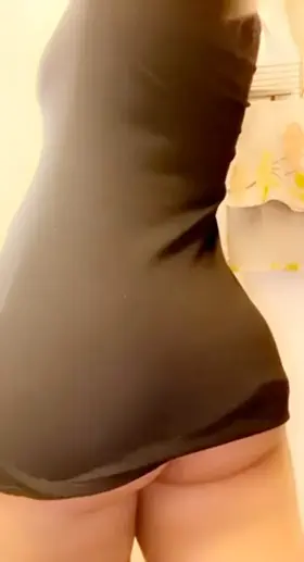 I hope my huge ass and tiny butt plug makes you hard