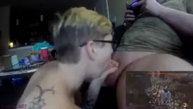 He Beats Sekiro While Getting A Blowjob Then Cums On Her Face | Karatart