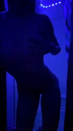 Gonna stay up late and watch a scary movie 👻🎃 (f)