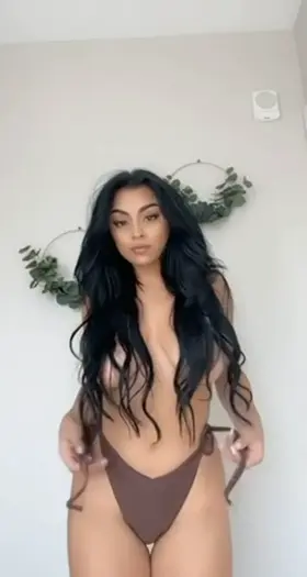 Christmas came early, here’s your gift baby 🎁😈